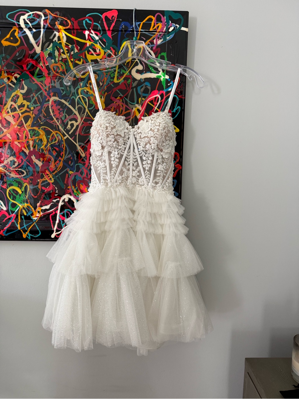 Sherri Hill White Tiered Tulle Flower Applique Party Dress